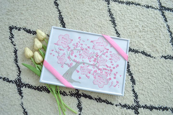 春の思い出や卒入学の記念に！　桜アート＆寄せ書きメッセージボードの作り方