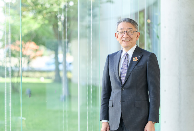 トップメッセージページを見る