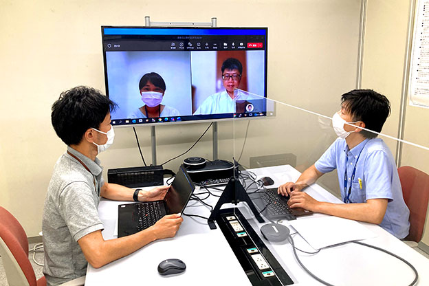 タクト人事部と打ち合わせの様子