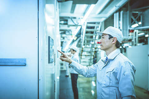 人々が使用するさまざまな施設を問題なく稼働させるためには、保守点検が必須