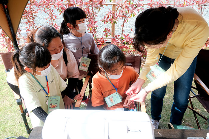 「子どもが楽しむ姿を見ていたら、自分も作りたくなりました」という親御さんも