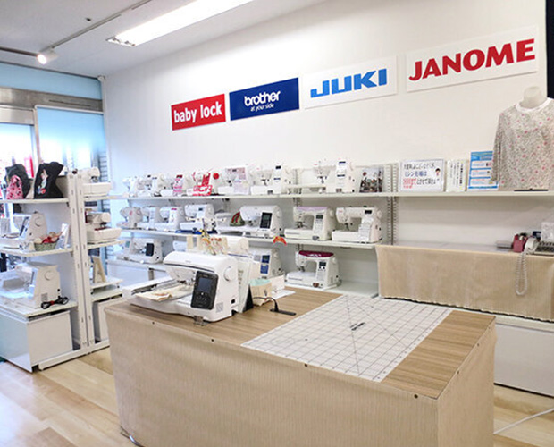 店舗内観02