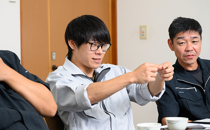 インタビューの様子