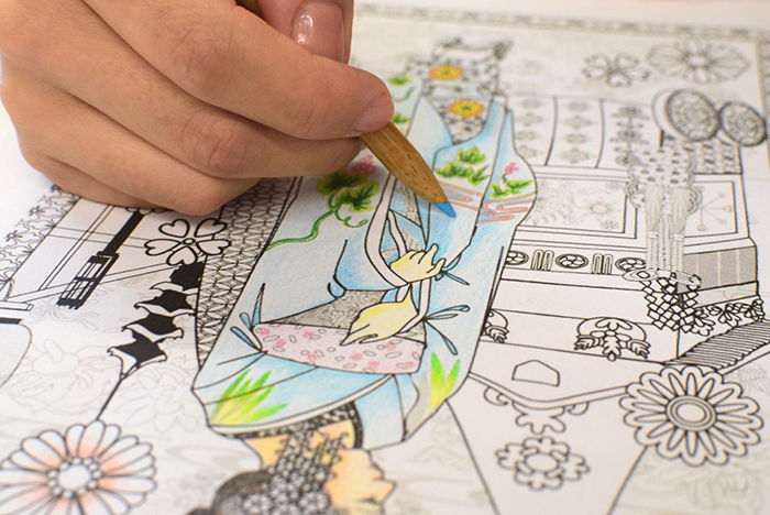 イラストレーターが実践！】プロが教える「大人の塗り絵」を“大人っ