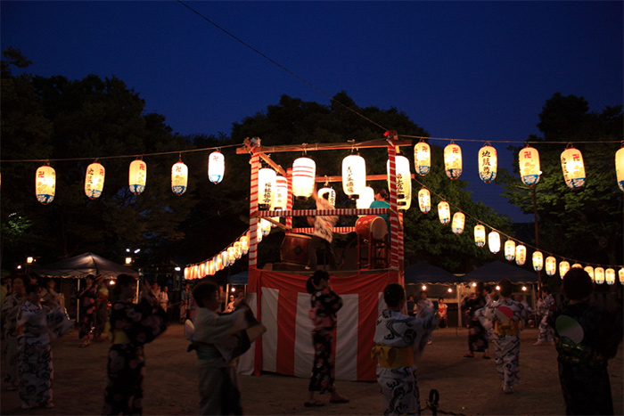 夏祭りで蒸し暑さを飛ばそう