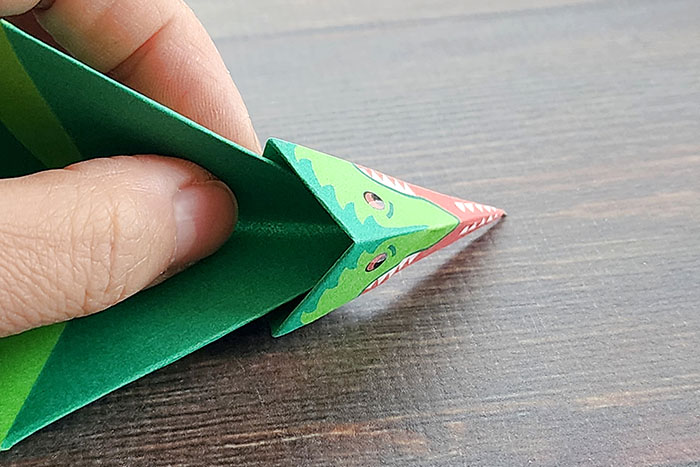 顔を折る