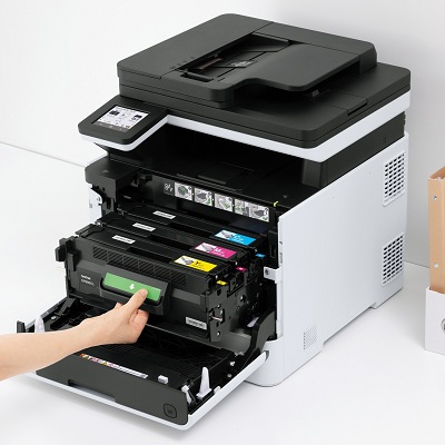 フロントオペレーションを採用